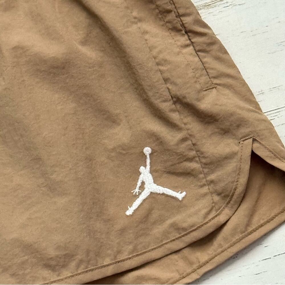 Jordan Nike Jumpman High Flying Shorts Tan Girls Size Small Athletic New - Picture 4 of 7